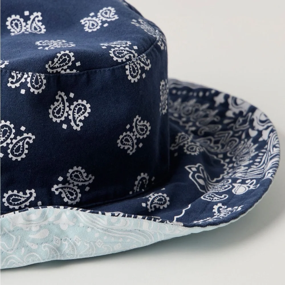 New Free People Blue Reversible Multicolor Paisley Bucket Hat